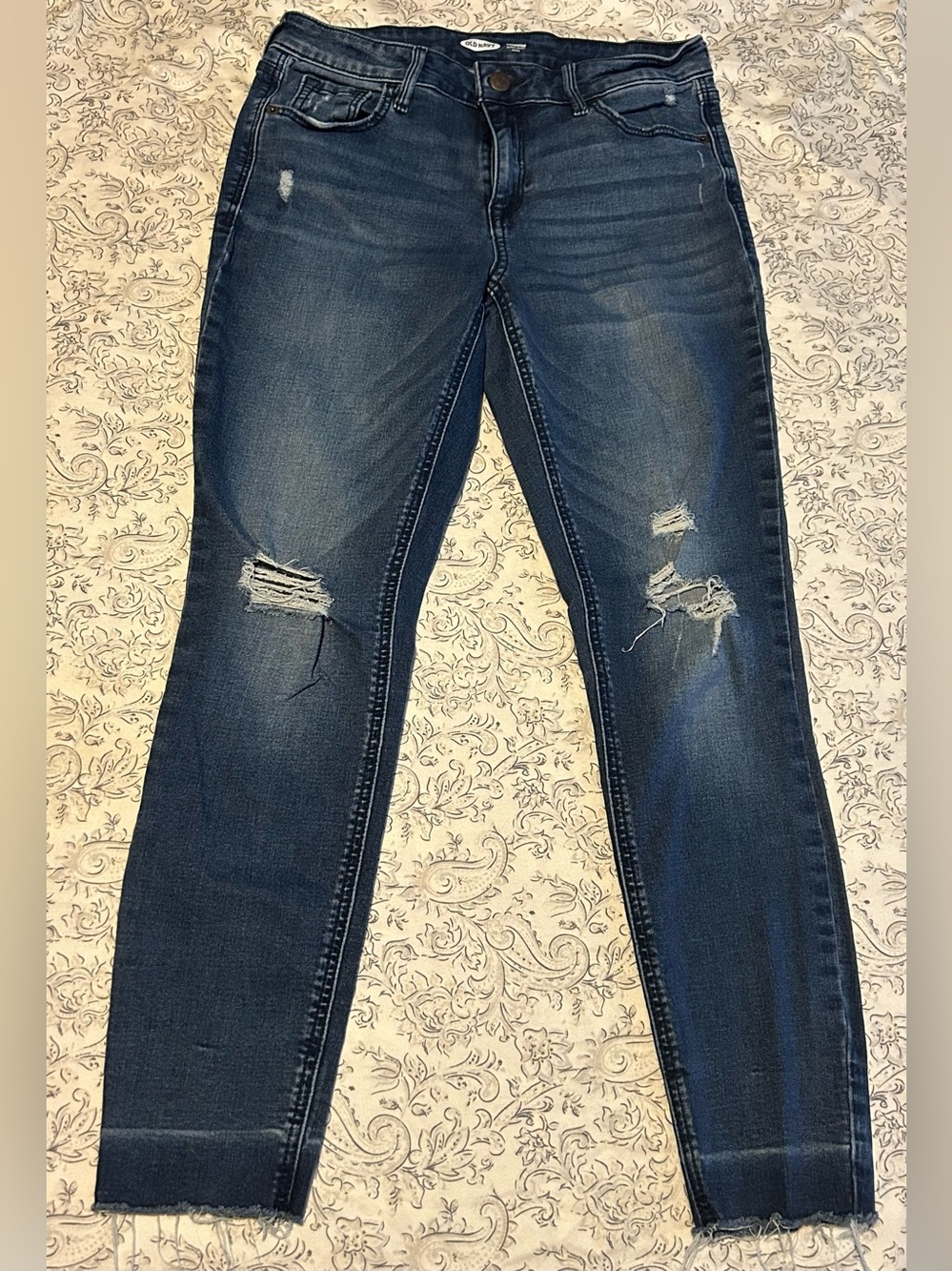 Old Navy Women's Rockstar Super Skinny Ankle Jeans - Classic Stretch Denim 6